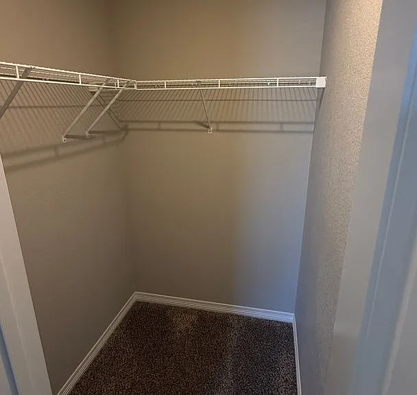 10934 Rowley Dr — Photo 15