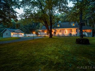 22 Bohus Ln, Easton, CT 06612