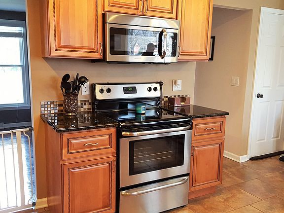 4th image of 3030 Sage Ln