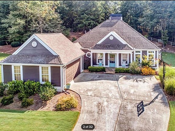 3rd image of 710 Tall Oaks Dr