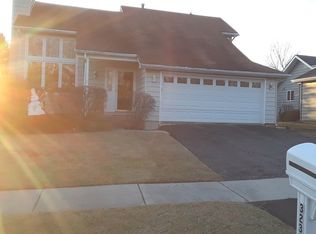 3230 Cashmore Rd, Waukegan, IL 60087