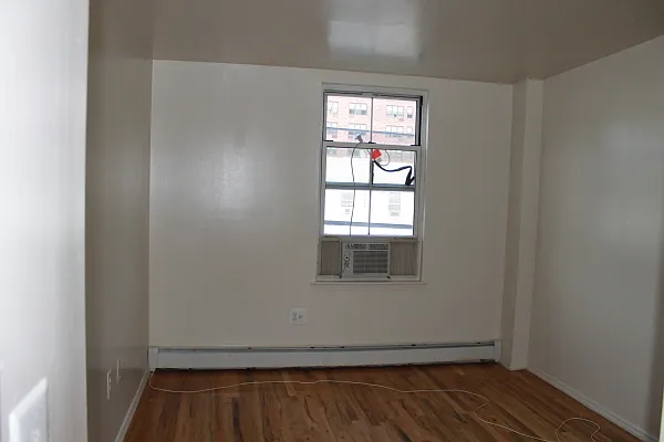 Rented by H.P. Greenfield Real Estate | media 9