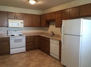 3221 Frontier St, Cheyenne, WY 82001