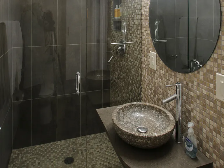 109 Martin St — Photo 12