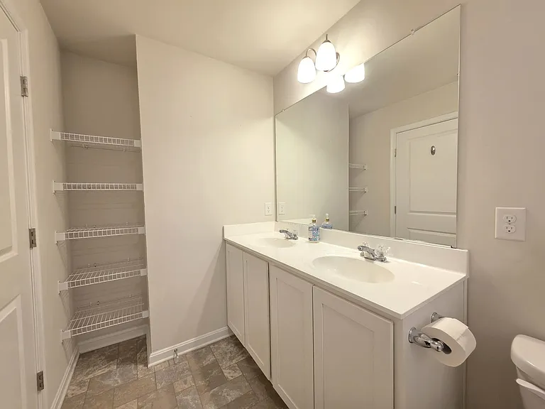 426 Creekbed Cir #1 — Photo 21