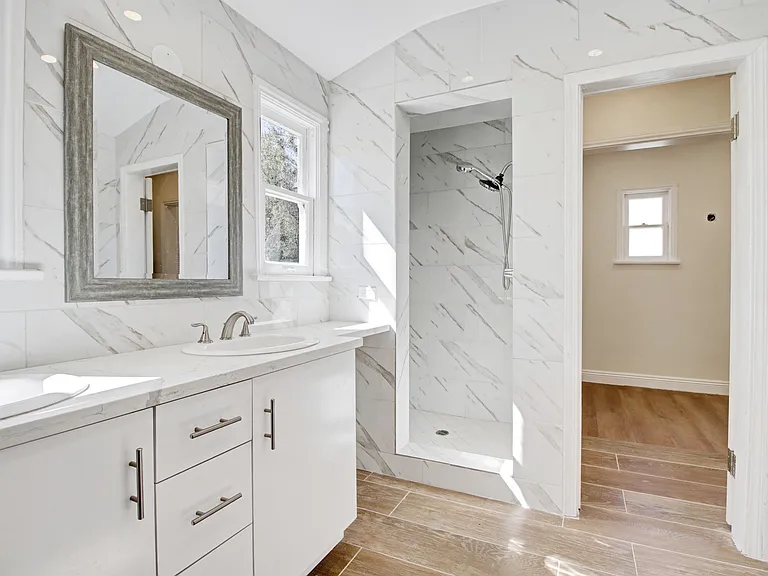 Bathroom #1