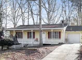 2915 Winchester Dr, Cumming, GA 30041
