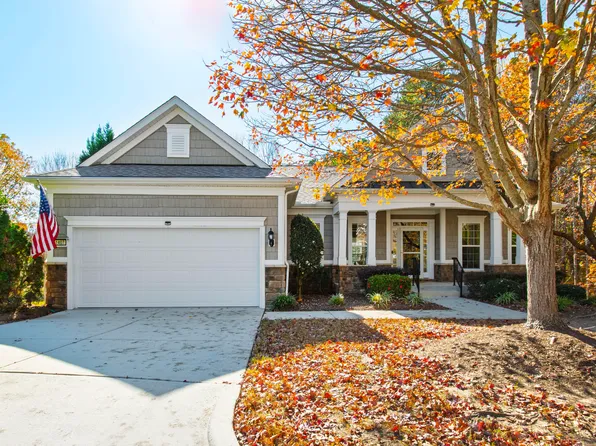 1407 Ventnor Pl, Cary, NC 27519