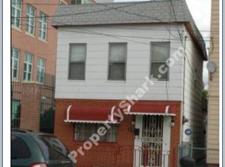 10139 124th St, South Richmond Hill, NY 11419