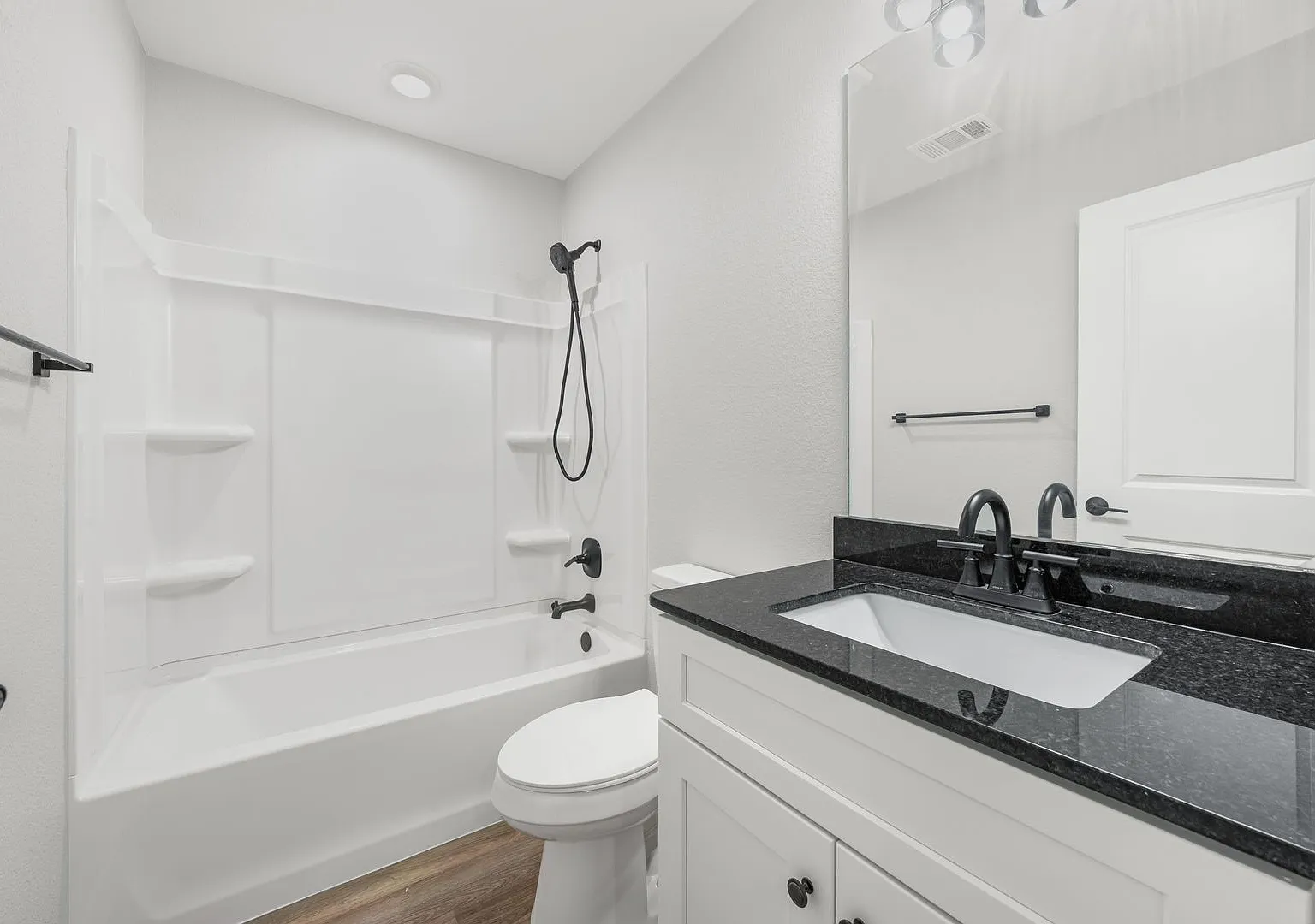 Brand New, Modern, and Ready for You in Temple, TX! — Photo 4