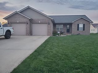 905 W 4th St, Aviston, IL 62216