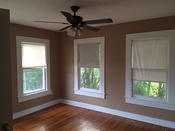 4th image of 3635 Parker Ave