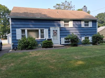 243 Gilbert Avenue, Hamden, CT, 06514