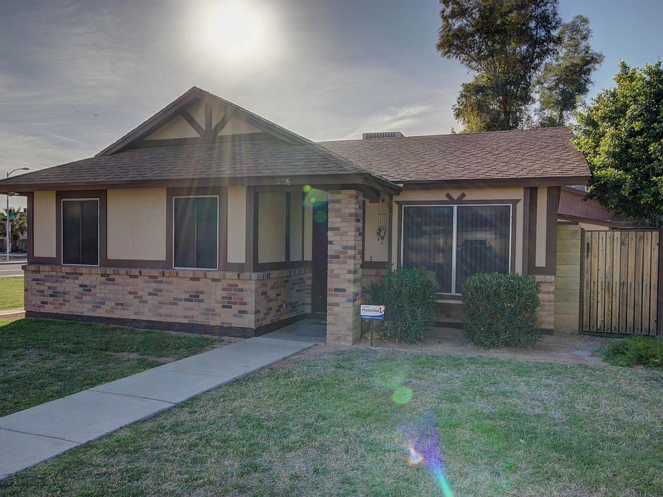 1st image of 5135 E Evergreen St Unit 1206
