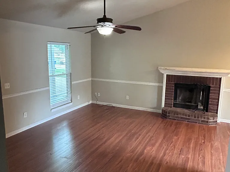 515 Del Cir — Photo 4
