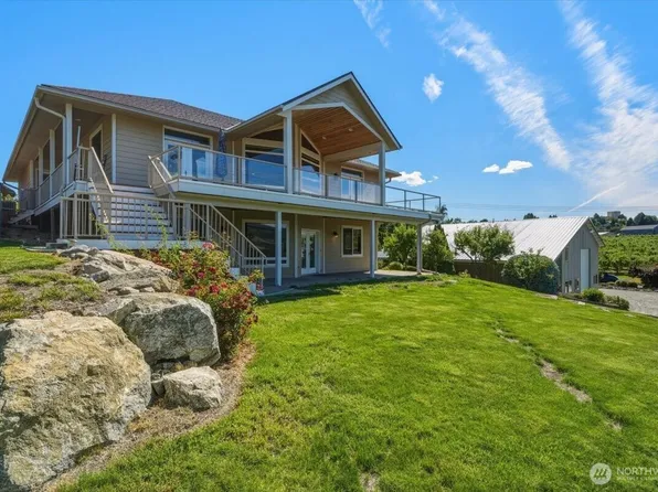 22 Washington Street, Manson, WA 98831
