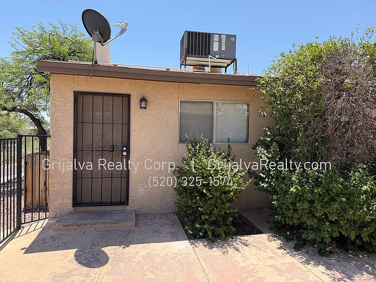 255 Silverbell — Photo 2