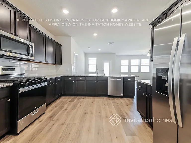 7325 Alfriston Pl — Photo 7