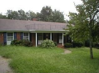 1140 Camelot Dr, Asheboro, NC 27203