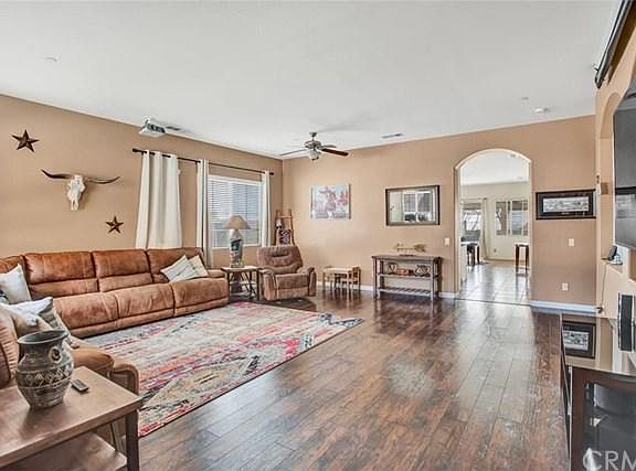 4th image of 6912 N Melvin Ave