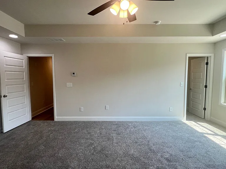 176 Country World Dr — Photo 24