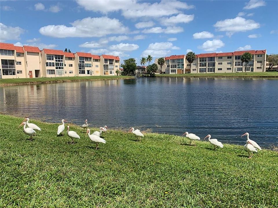 1st image of 2850 W Sunrise Lakes Dr #107