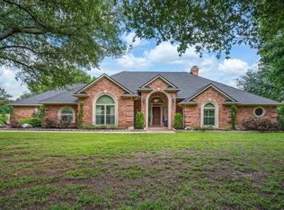 6400 Oak Hollow Dr, Burleson, TX 76028