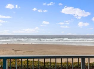 701 NW Coast St APT 204, Newport, OR