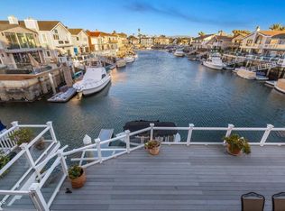 2300 Peninsula Rd, Oxnard, CA 93035