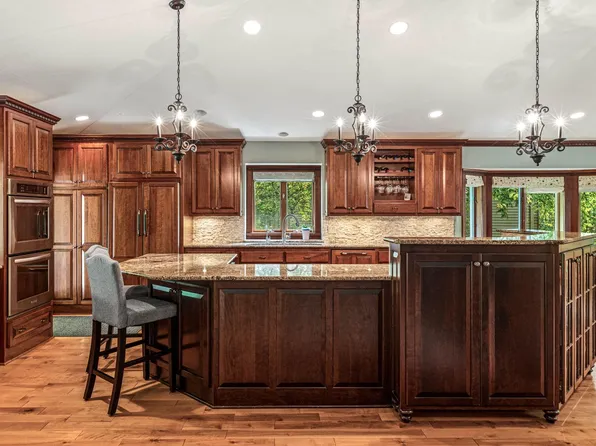 400 Creek Side Dr SE, Saint Michael, MN 55376