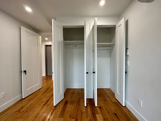 Rented by ABODE NYC LLC | media 8