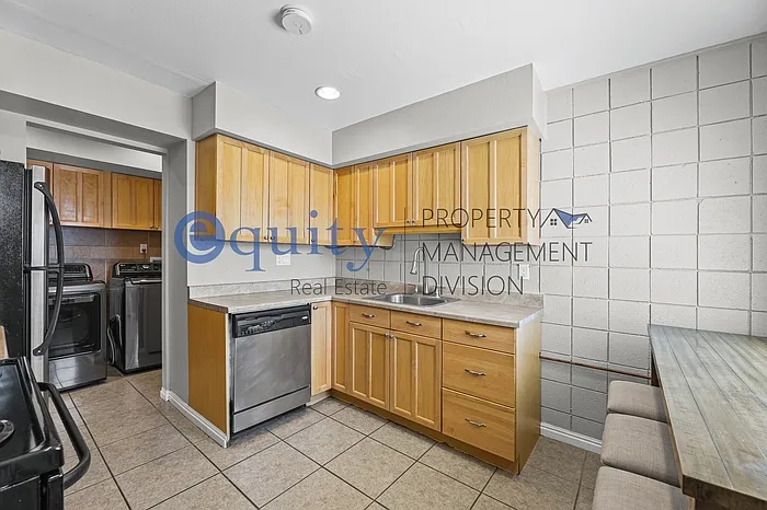1808 W Homestead Farms Ln #3 — Photo 3