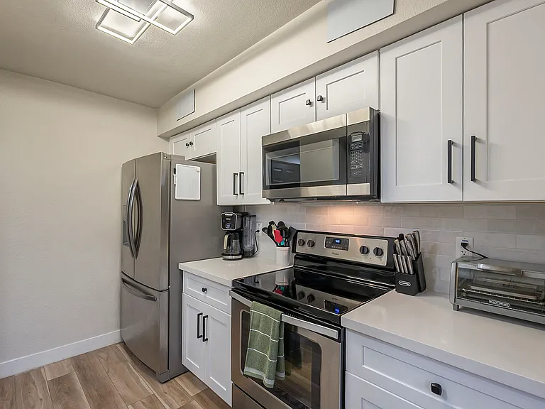 7835 E Glenrosa Ave #6 — Photo 11