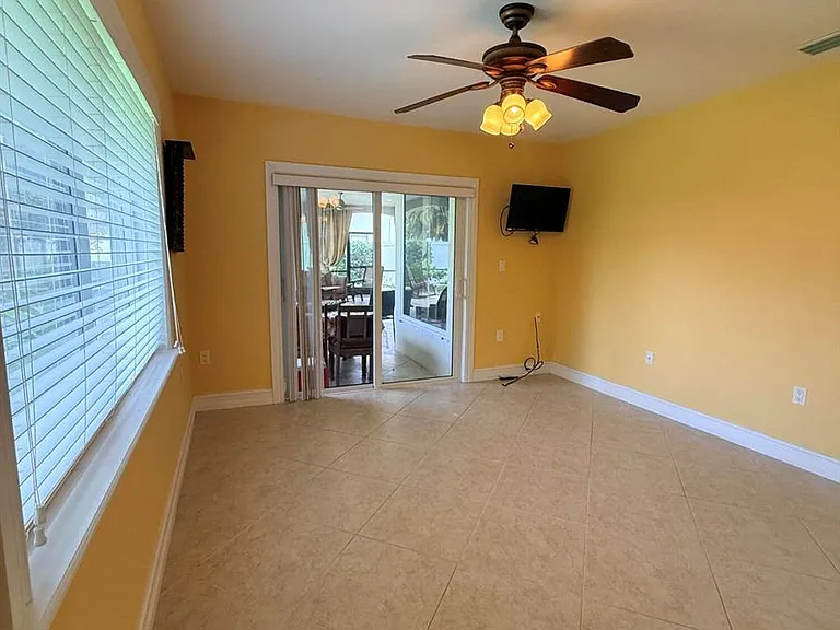 3509 NW 26th Ct — Photo 23