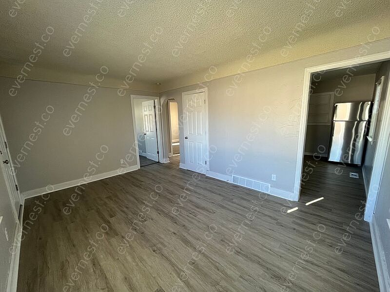 24914 Rosalind Ave, Eastpointe, MI 48021 Zillow