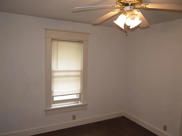 132 Union St — Photo 15