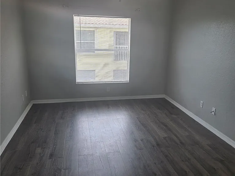 838 SW 47th Ter #A203 — Photo 10