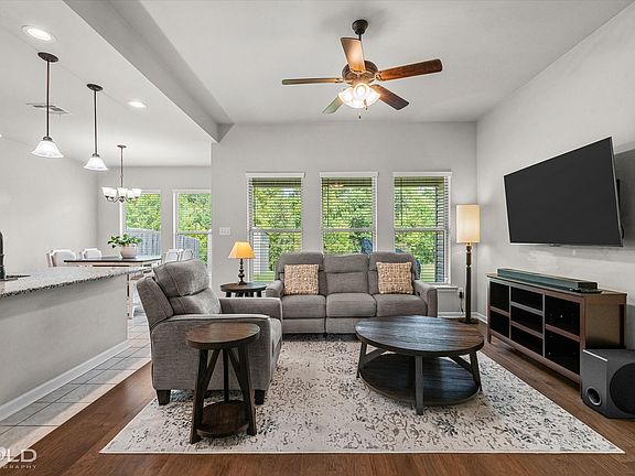 4th image of 3043 Grace Harper Dr