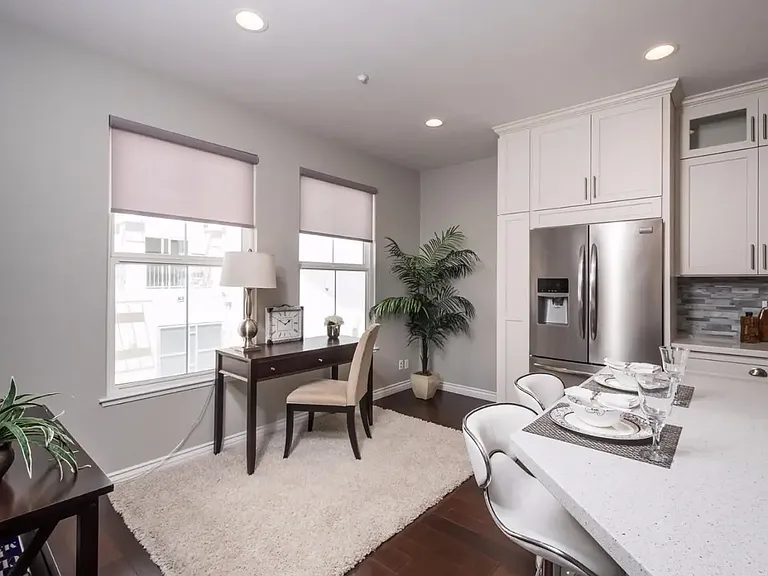 221 Village Ln — Photo 13