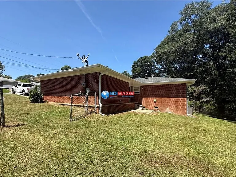 1547 Mountain View Cir NW — Photo 17
