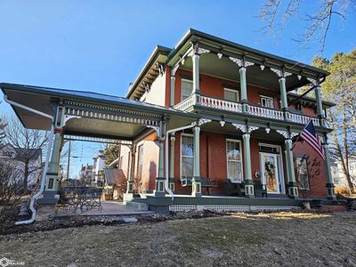 1015 N 5th St, Burlington, IA, 52601