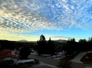 17202 Felipe Rd, Ramona, CA 92065