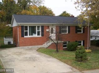 2002 Radford Dr, Woodbridge, VA 22191