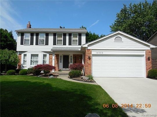 1st image of 19559 Whitby Dr