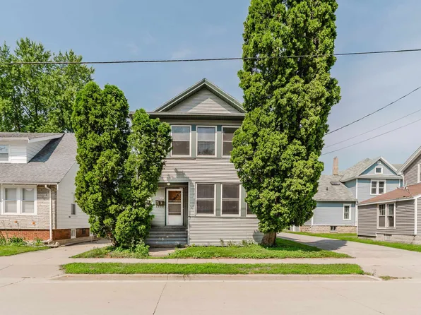 687 Central St, Oshkosh, WI 54901