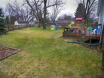 5th image of 406 Cedar Ln