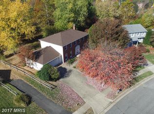 2216 Stirrup Iron Ln, Reston, VA 20191