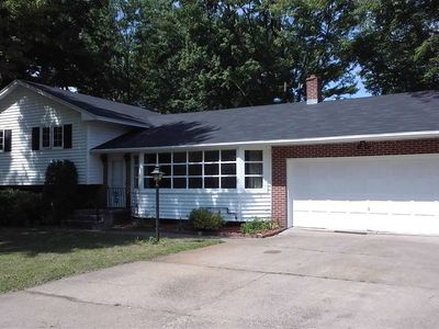 810 S Biron Dr, Wisconsin Rapids, WI, 54494