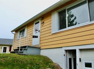 303 Glenview Pkwy, Syracuse, NY 13219