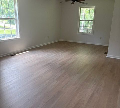 2nd image of 219 Elaine Dr APT B